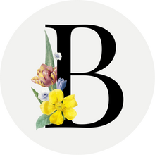 Load image into Gallery viewer, Monogram Initial Cream Lollipop (A to Z)